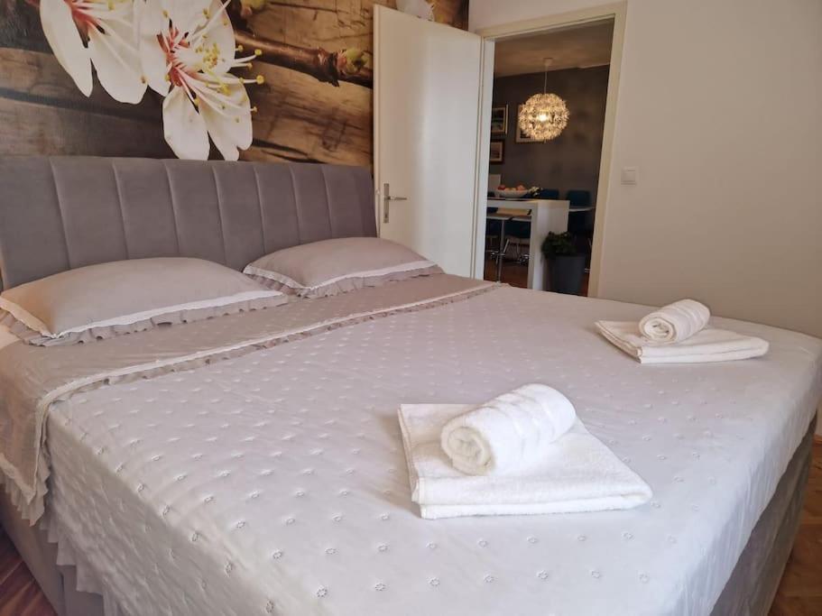 Apartment Pupila Солин Экстерьер фото
